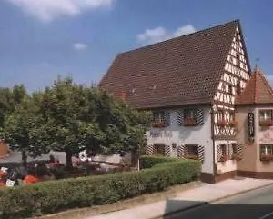 Hotel Hotel-gasthof Rotes Ross Heroldsberg